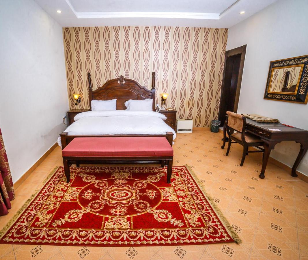 Hotel Vip House Peschawar Exterior foto