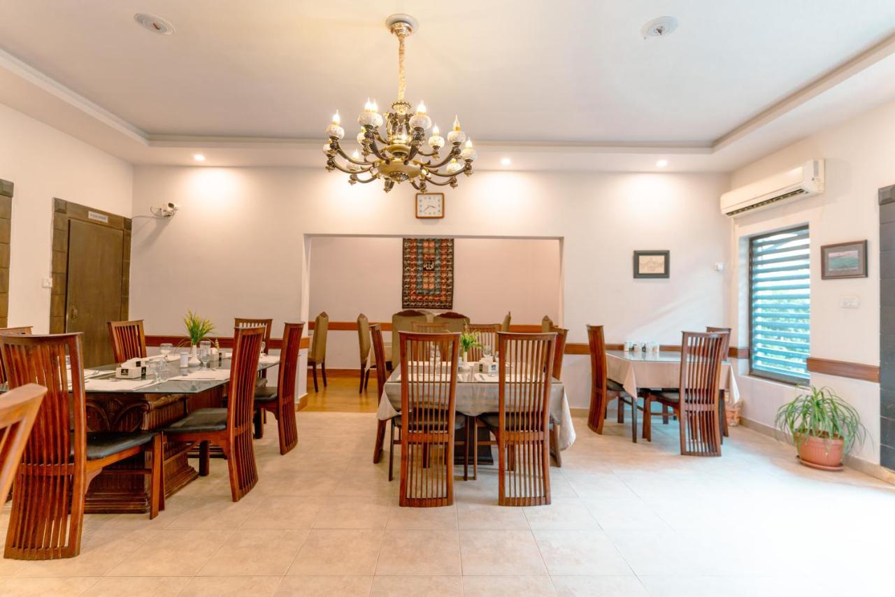 Hotel Vip House Peschawar Exterior foto